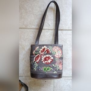 7"x7"x4" * Floral EMBROIDERED * Small Handbag Bucket Bag * Embellished